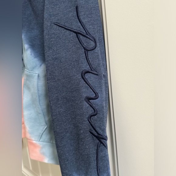 BNWOT PINK Victoria’s Secret Tie Dye Hoodie - Picture 2 of 4